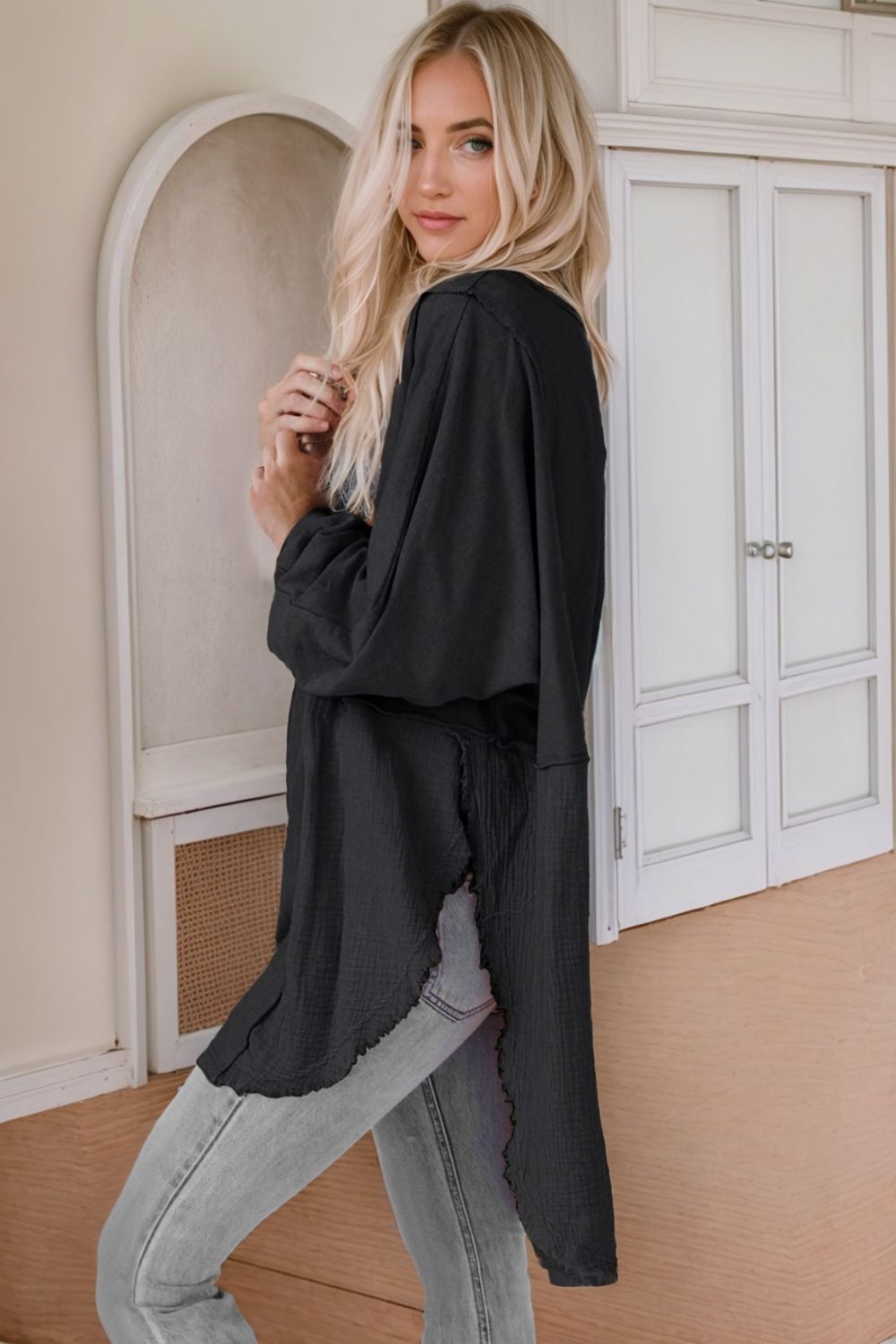 Textured Contrast Long Sleeve Round Neck Top
