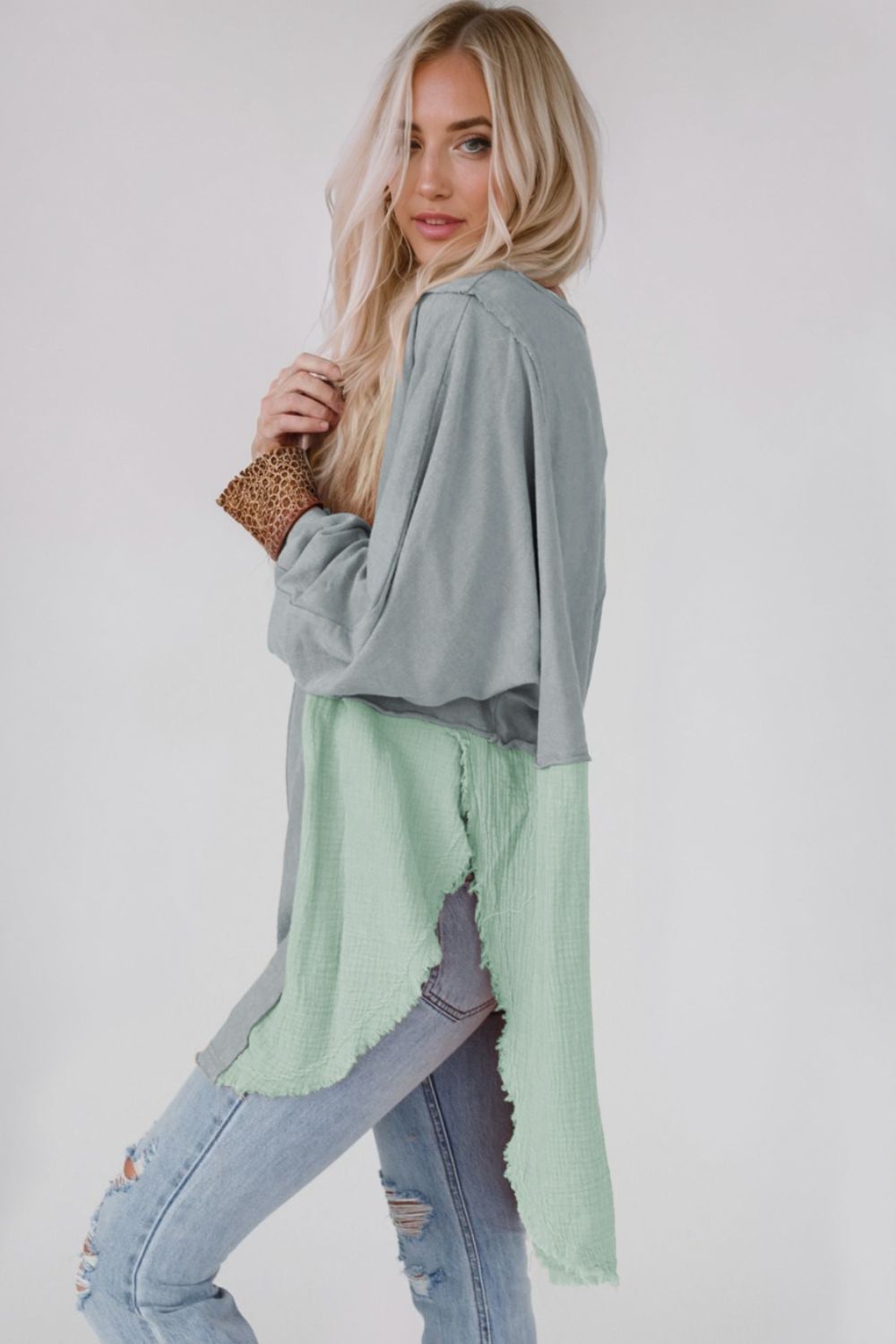 Textured Contrast Long Sleeve Round Neck Top